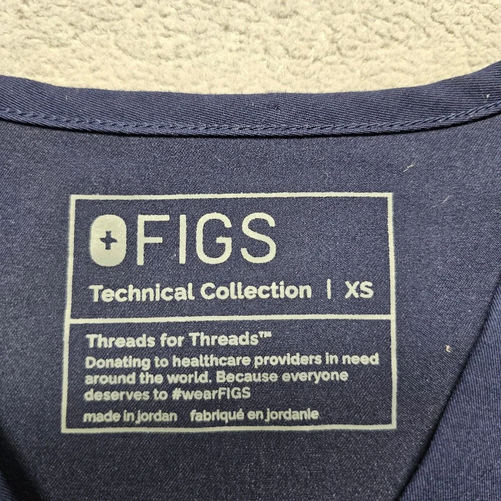 FIGS Technical Collection Navy Blue V-Neck One-Pocket Scrub Top Women's Size XS